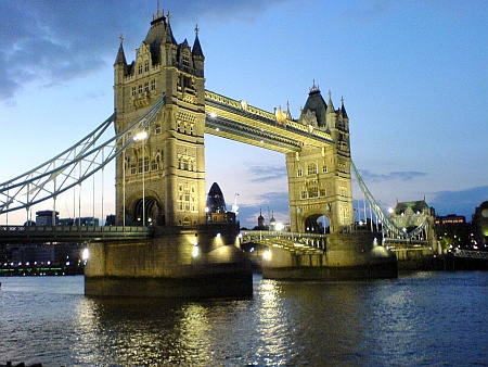 London-bridge